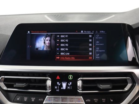 2021 BMW 3 Series - thumbnail 19