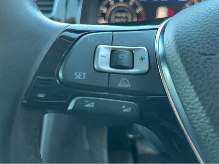 2018 Volkswagen Golf 1.4 HIGHLINE, AUTOMATIC €18,950 thumbnail