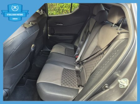 2023 Toyota C-HR HYBRID SOL 4DR AUTO €22,499 thumbnail