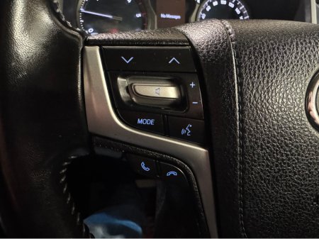 2022 Toyota Landcruiser LANDCRUISER LWB  COMMERCIAL // NO VAT // €44,950 thumbnail