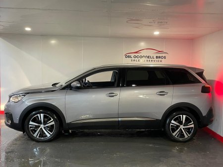 2020 Peugeot 5008 - thumbnail 17