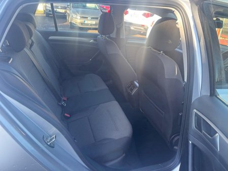 2014 Volkswagen Golf - thumbnail 5