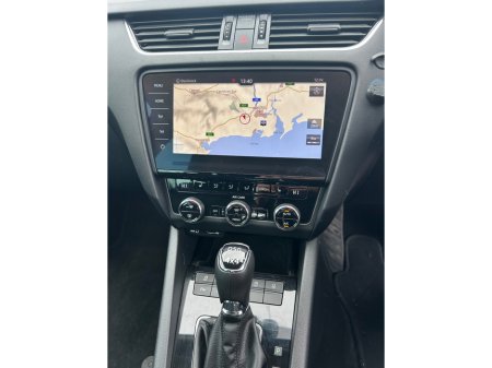 2017 Skoda Octavia COM SCOUT 2.0 TDI 184BHP 4X4 DSG 4 €21,950 thumbnail