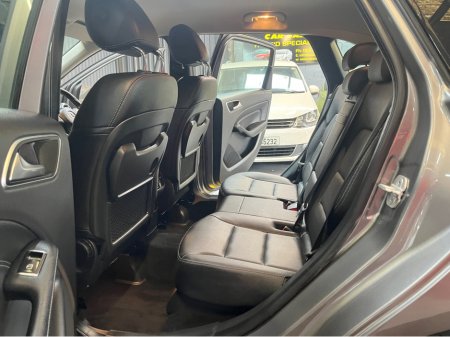 2016 Mercedes-Benz B Class - thumbnail 11