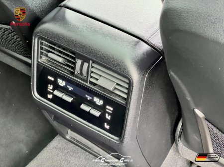 2024 Porsche Cayenne - thumbnail 25