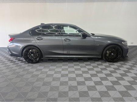 2021 BMW 3 Series - thumbnail 6