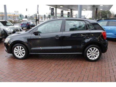 2017 Volkswagen Polo 1.2TSI COMFORTLINE PLUS 5DR HATCHBACK AUTOMATIC // AS NEW CONDIITION // // BUY WITH CONFIDENCE AA AND SIMI APPROVED DEALER 2026 // €12,950 thumbnail