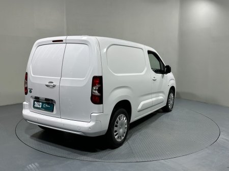 2023 Opel Combo Pro 100 BHP* High Spec* €17,800 thumbnail