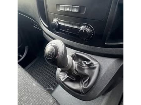 2021 Mercedes-Benz Vito - thumbnail 4