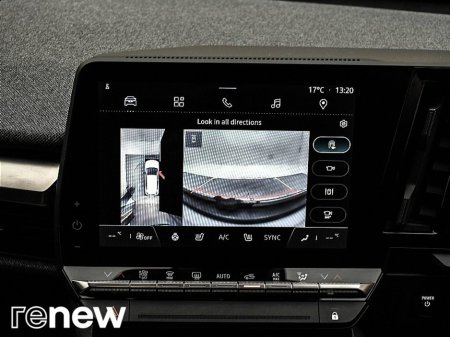 2023 Renault Megane E-Tech EV60 220hp Techno €25,490 thumbnail