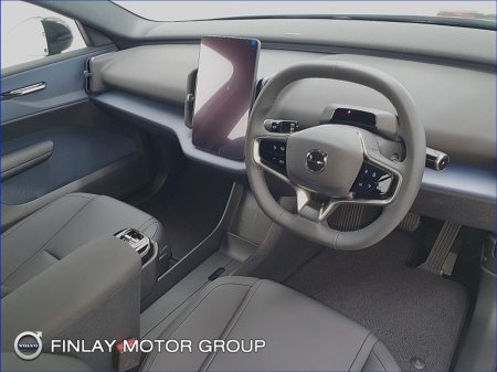 2024 Volvo EX30 Extended Range Plus Demo Model €34,950 thumbnail