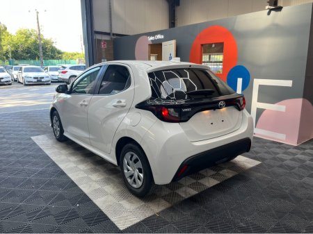 2022 Toyota Yaris ONLY €17950! YARIS AUTOMATIC 1.0 PETROL / 44k KMs / REVERSE CAMERA & MORE €17,950