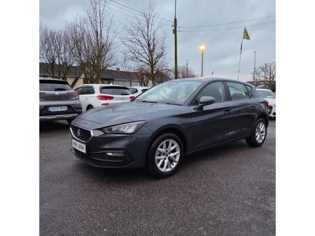 2025 SEAT Leon 1.5 TSI 115hp SE €28,995 thumbnail