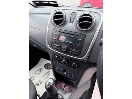 2015 Dacia Sandero Stepway - thumbnail 14