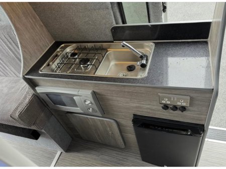 2008 Ford Transit - photo 3