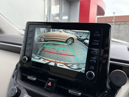 2019 Toyota Corolla - thumbnail 5