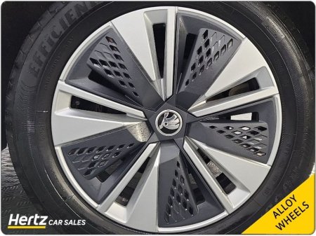 2024 Skoda Karoq Ambition 115HP 2.0 Diesel Manual €30,895 thumbnail