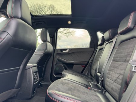 2020 Ford Kuga 2.5 Duratec 225PS PHEV ST-Line Auto €22,850 thumbnail