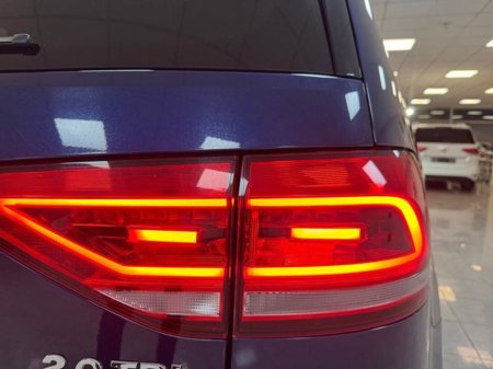 2021 Volkswagen Touran - thumbnail 21