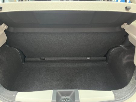 2019 Nissan March - thumbnail 7