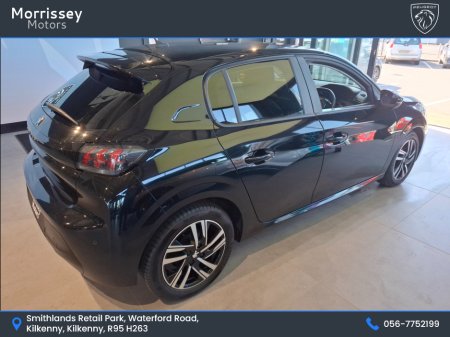 2023 Peugeot 208 - thumbnail 8