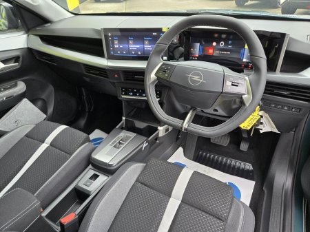 2026 Opel Frontera Hybrid GS 1.2 136hp automatic €33,600 thumbnail