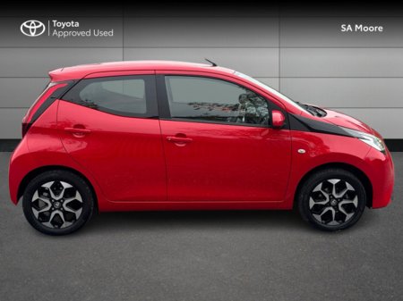 2021 Toyota Aygo 1.0 X-PLAY €14,995