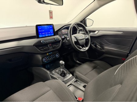 2022 Ford Focus TITANIUM STYLE ECOB €24,750 thumbnail