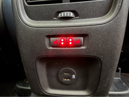 2022 Ford Kuga - thumbnail 13