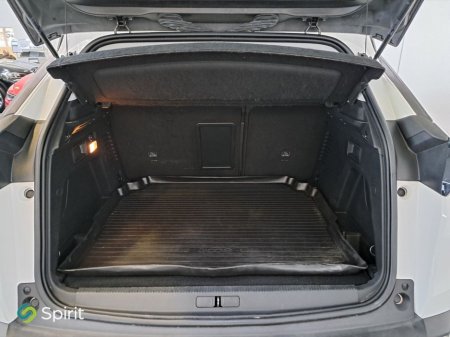 2018 Peugeot 3008 - thumbnail 17