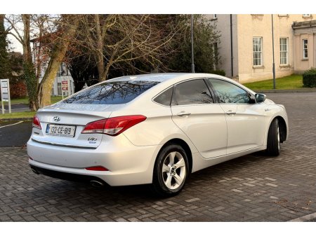 2013 Hyundai i40 1.7 CRDI STYLE B/DR 136PS 4DR €3,950 thumbnail