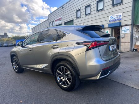 2018 Lexus NX 300 h - thumbnail 6
