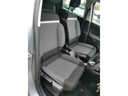 2024 Citroen C3 Aircross PLUS PURETECH 110 thumbnail