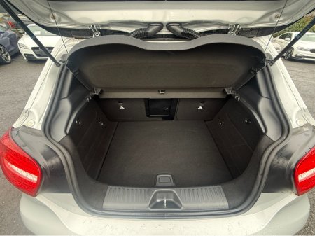 2013 Mercedes-Benz A Class ( 132 REG A180 AMG LINE NIGHT PACK AMG INTERIOR HALF LEATHER SEATS / HI SPEC / SYSTEM LOW ROAD TAX BAND / SIMI DEALER €13,450 thumbnail