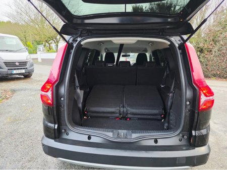 2022 Dacia Jogger 7 SEATER COMFORT TCE 110 5DR €14,950 thumbnail