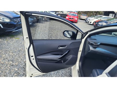 2021 Toyota Corolla - thumbnail 8