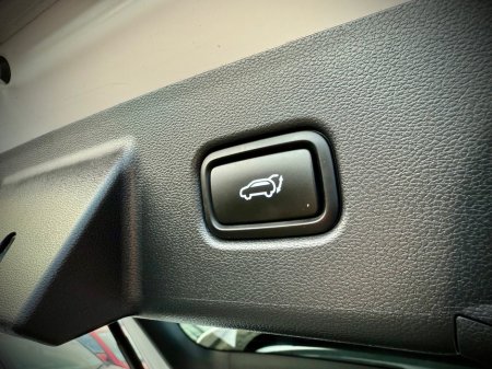 2024 Hyundai Tucson 2WD Executive Plus HEV STG Auto €40,950 thumbnail