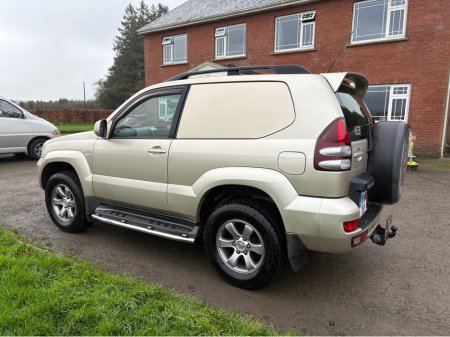 2009 Toyota Landcruiser 3.0 D4d SWB GX COMMERCIAL €14,950 thumbnail
