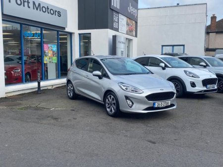 2021 Ford Fiesta - view 4