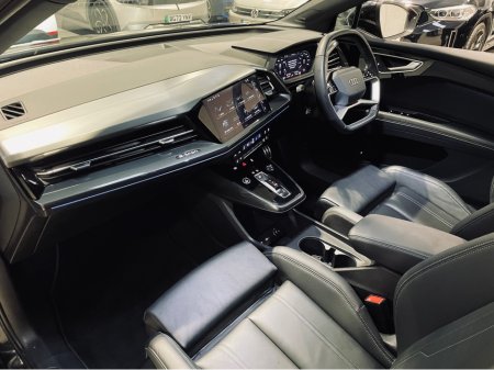 2024 Audi Q4 e-tron - thumbnail 9