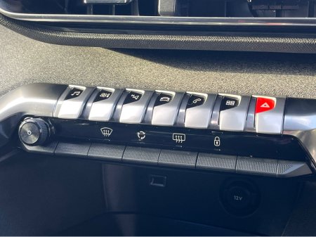 2022 Peugeot 3008 FL ALLURE 1.5 BLUE HDI 13 130 6.2 thumbnail