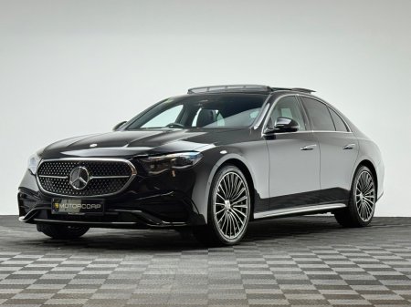2025 Mercedes-Benz E Class E220D AMG LINE PREMIUM *PAN ROOF* €79,990 thumbnail