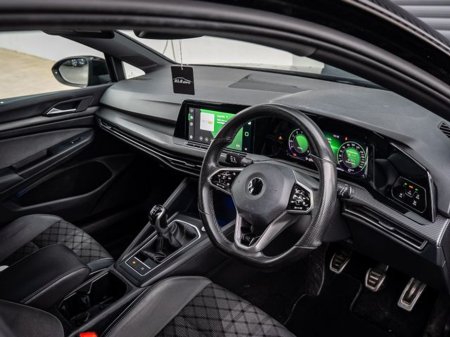 2021 Volkswagen Golf R-LINE TSI €22,450 thumbnail