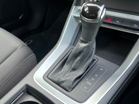 2020 Audi Q3 SPORTBACK COUPE TDI AUTO S-TRONIC SE €27,995 thumbnail