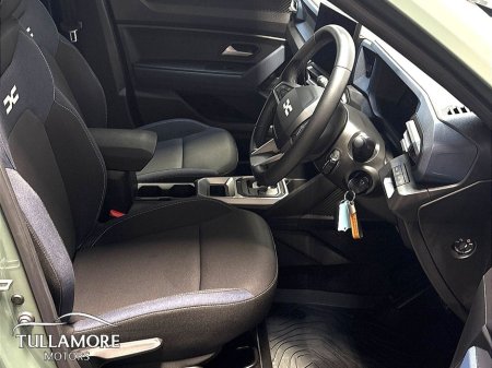 2025 Dacia Duster Expression HEV 155 E06X €30,900 thumbnail