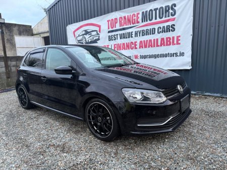 2015 Volkswagen Polo 1.2 TDI 75BHP BLUEMOTION €11,400 thumbnail