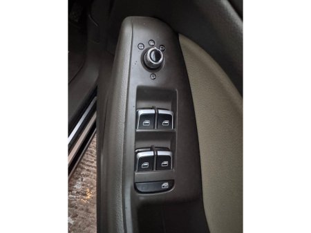 2016 Audi Q5 2.0 TDI 190 Q S-TRONIC SE AUTO 4DR €18,800 thumbnail