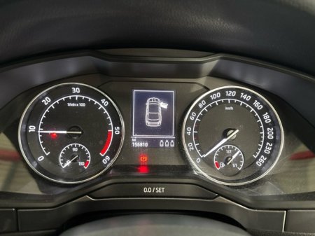 2021 Skoda Superb - thumbnail 11