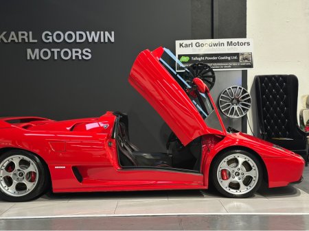 2000 Lamborghini Diablo - thumbnail 9