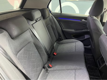 2021 Volkswagen Golf - thumbnail 10